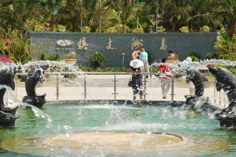 上海到[一日游] 三亚当地游 蜈支洲岛+珠江南田