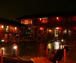 丽江茶马斗斤束河院