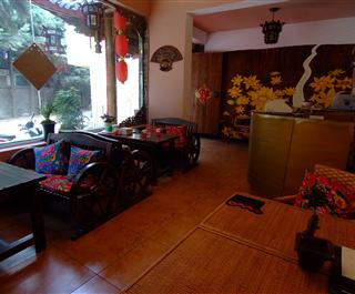 丽江悠游客栈