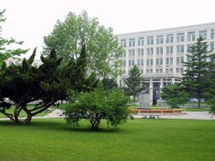 大连理工大学图片