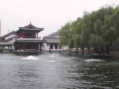 百脉泉图片