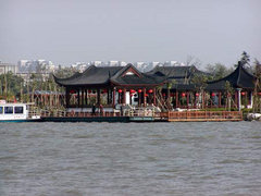 南湖