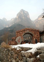 郭亮图片