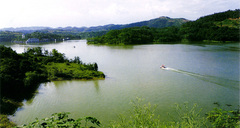 白塔湖图片