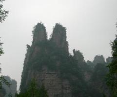 劈山救母图片