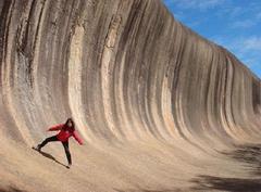 波浪岩图片