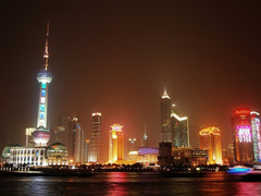 上海东方明珠塔11夜景