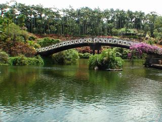 王国村