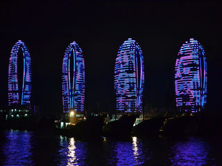 三亚湾夜景