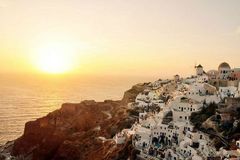 请问大家去希腊给小费么,一般给多少呢?_希腊